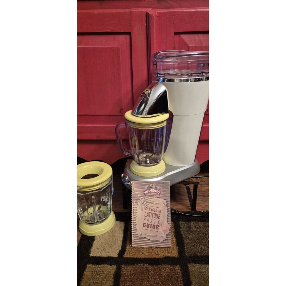 Margaritaville Bahamas DM0500 Frozen Concoction Maker BUNDLE Extra Jar & Guide
